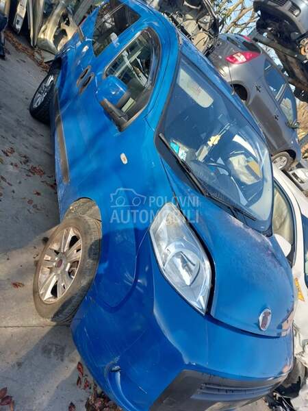 HAUBA za Fiat Qubo