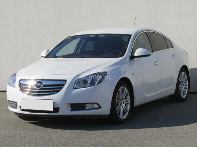 Opel Insignia A 2.0 T -  kompletan auto u delovima