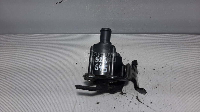 VODENA PUMPA za Volkswagen Golf 7