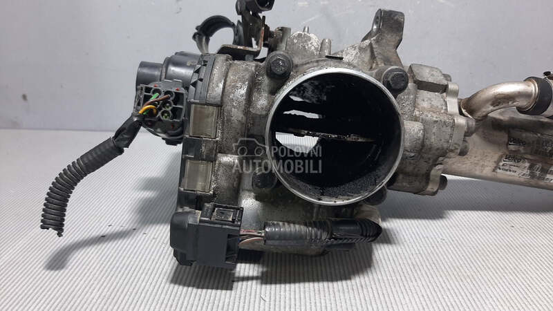 DOZER KLAPNA za Volvo V70