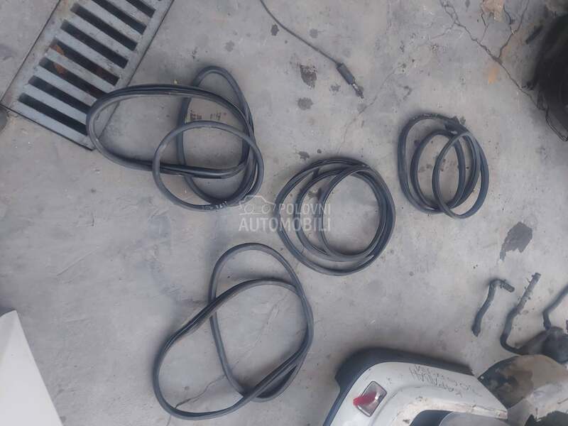 Kederi sw za Peugeot 306
