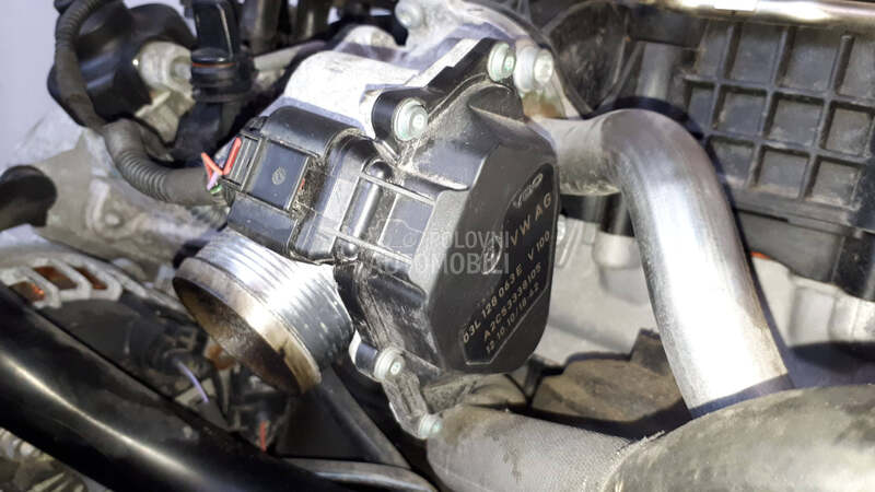 DOZER KLAPNA za Audi A4