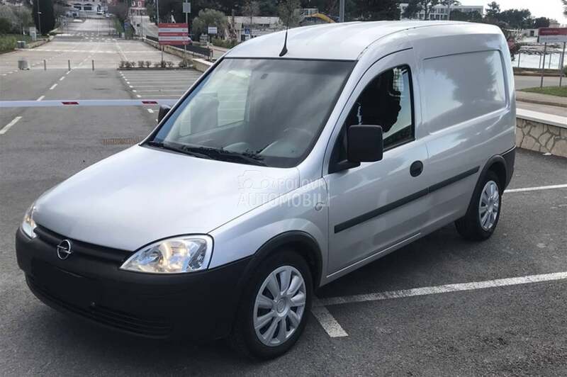 Opel Combo C 1.7 CDTi -  kompletan auto u delovima
