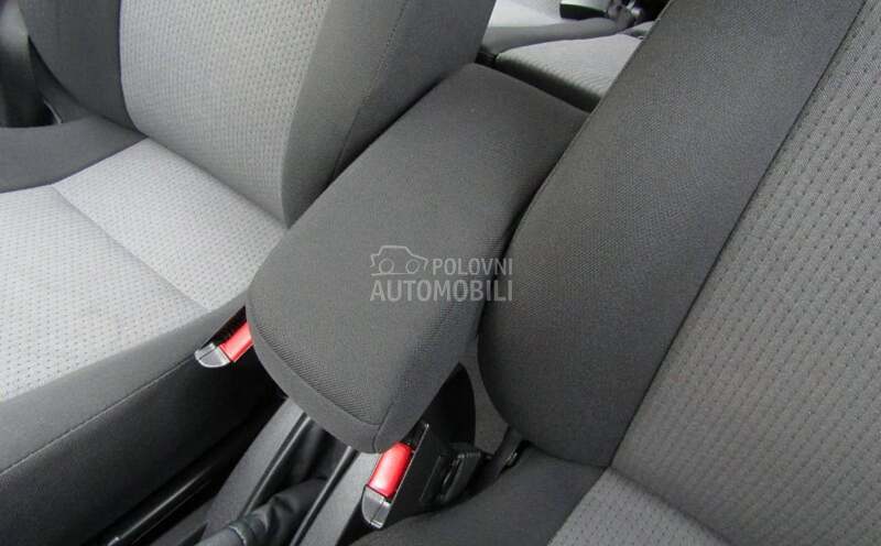 Naslon za ruke za Opel Meriva od 2003. do 2010. god.