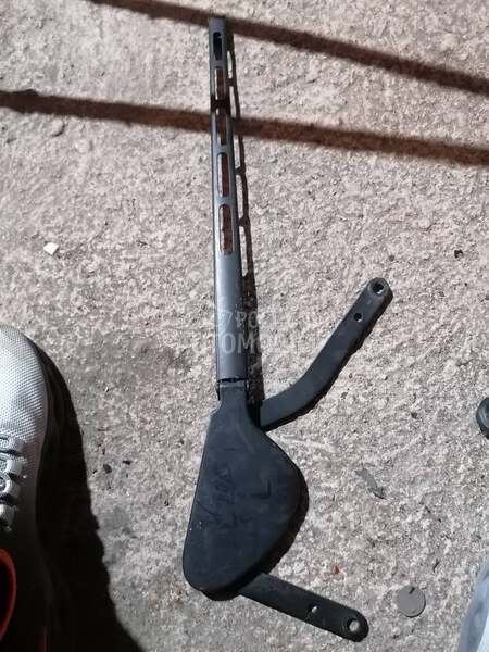 nosac metlice brisaca za Mercedes Benz C 220 od 2003. do 2008. god.