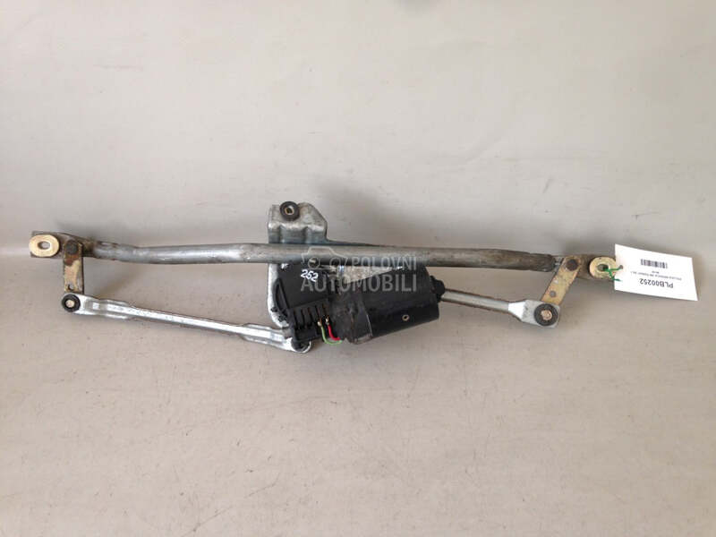 POLUGA BRISACA za Volkswagen Passat B5