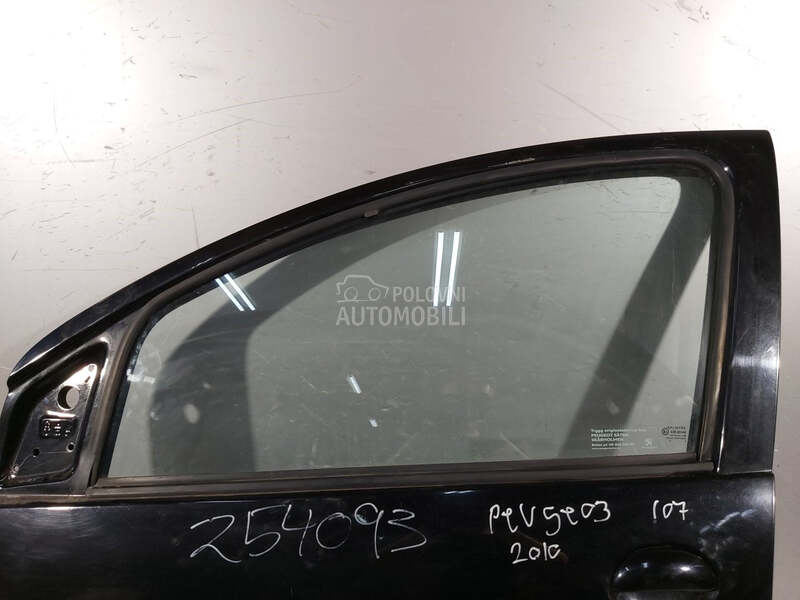 STAKLO za Peugeot 107