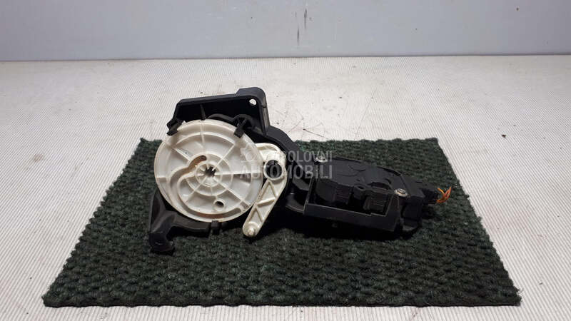MOTORIC VENTILATORA za Audi A4