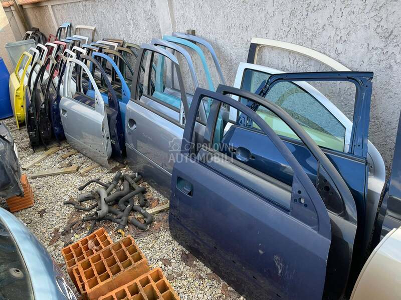 vrata,far,krilo,stranca,hauba za Opel Astra, Corsa, Insignia ... od 1998. do 2022. god.