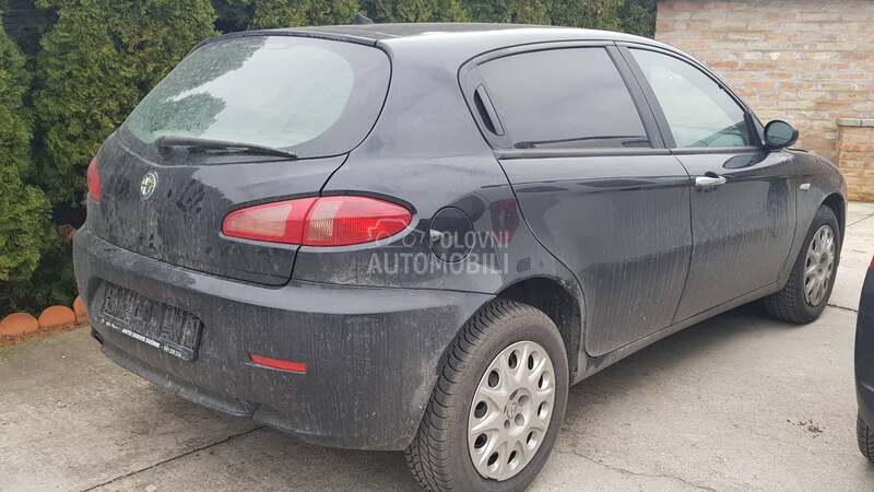 far za Alfa Romeo 147