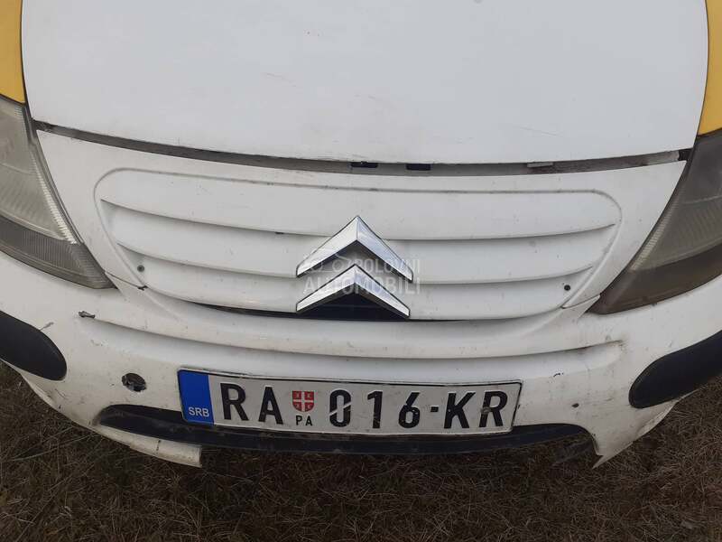 maska za Citroen C3