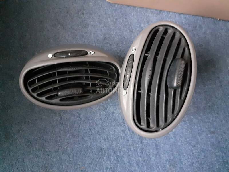 rešetke grejanja za Ford Focus od 1999. do 2005. god.