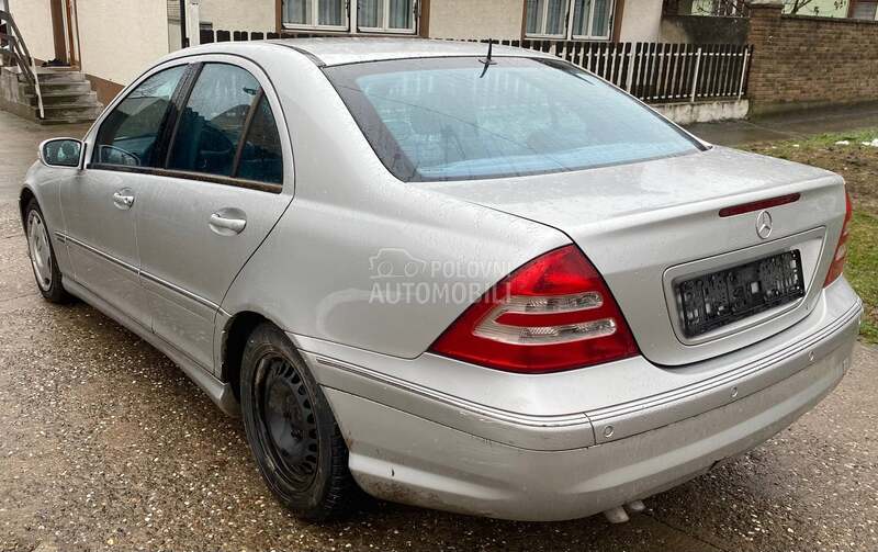 stakla Avantgarde za Mercedes Benz C Klasa od 2000. do 2006. god.