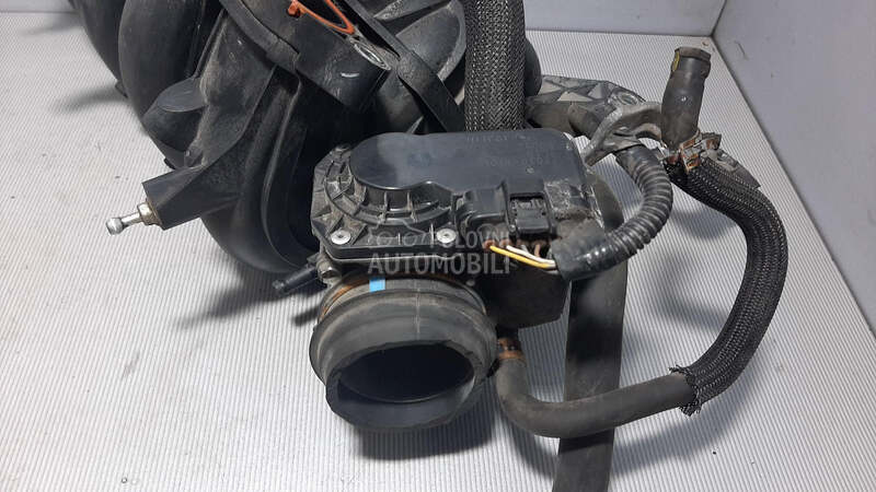 DOZER KLAPNA za Toyota Auris