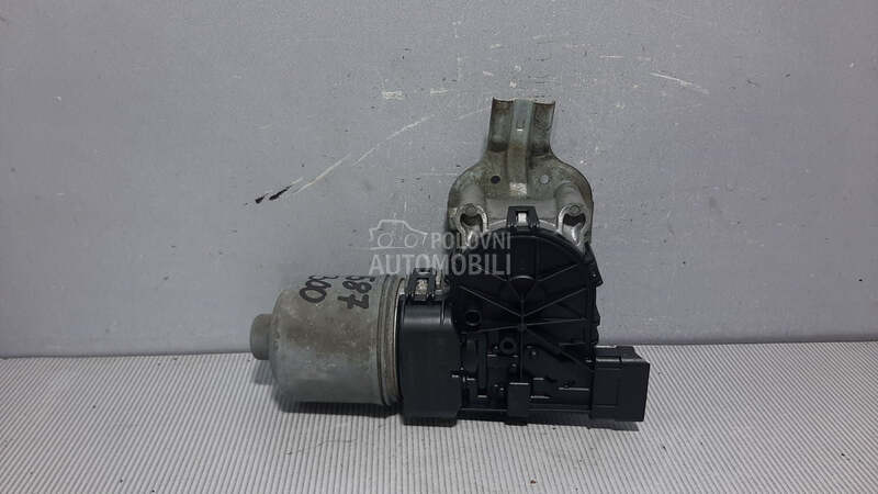 MOTORIC PREDNJEG BRISACA za Peugeot 208