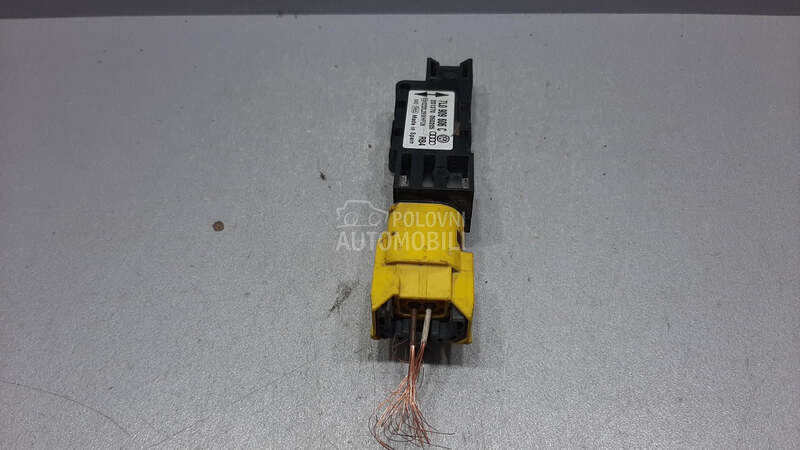 SENZOR AIRBAGA za Porsche Cayenne