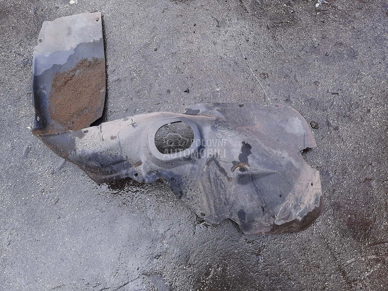 UNUTRASNJI BLATOBRAN za Volkswagen Passat B5