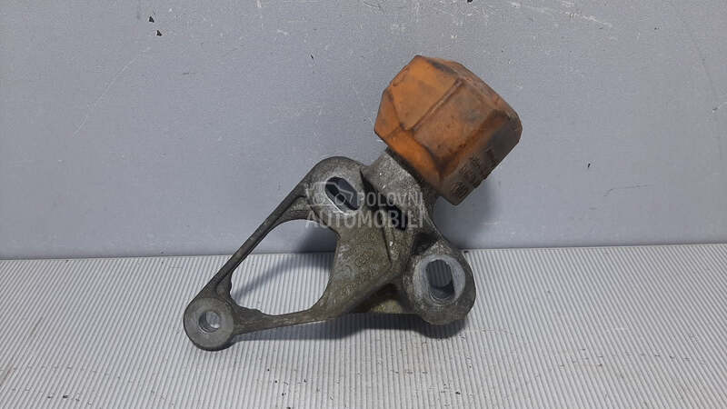 NOSAC MOTORA za Audi A4