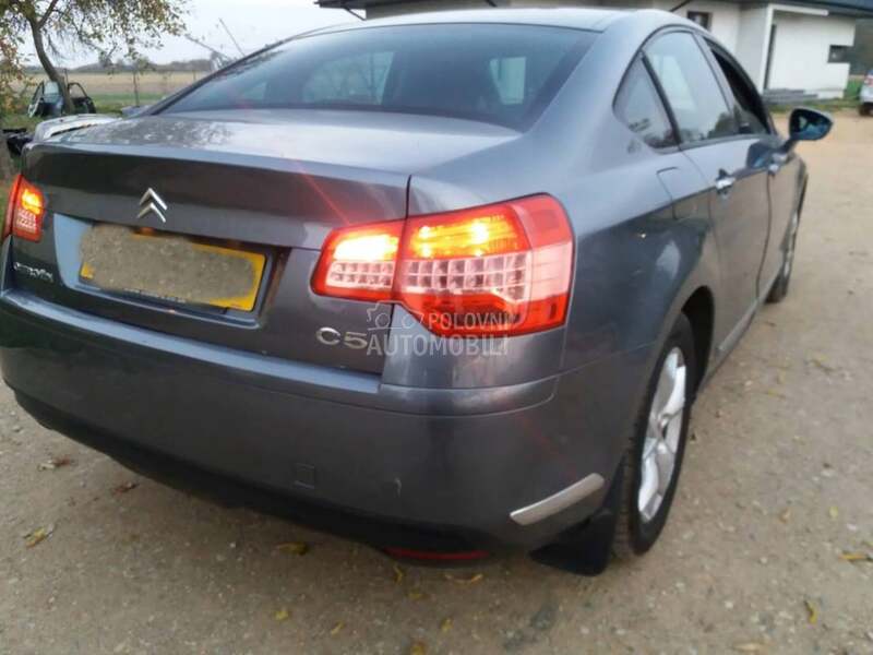 polustranica za Citroen C5 od 2008. do 2015. god.