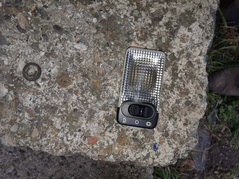 Unutrasnje svetlo za Peugeot 206