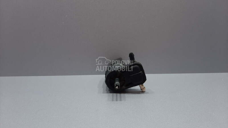 VODENA PUMPA za Volkswagen Golf 5