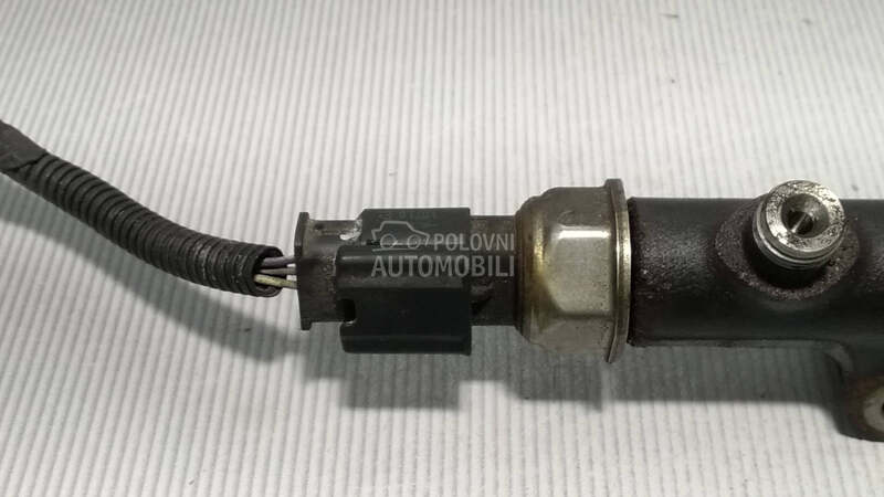 SENZOR PRITISKA GORIVA za Peugeot 308