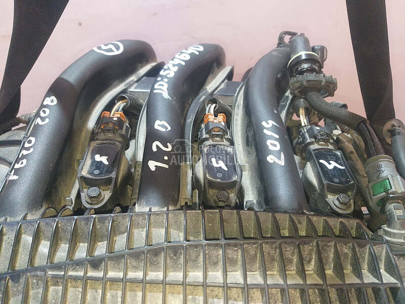 BOMBINA za Peugeot 208