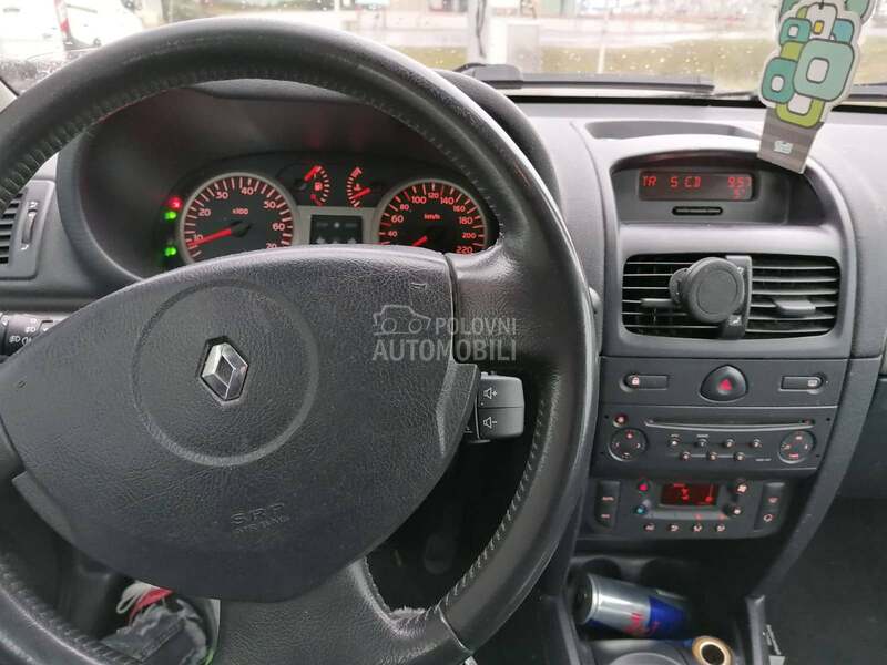 cd za Renault Clio