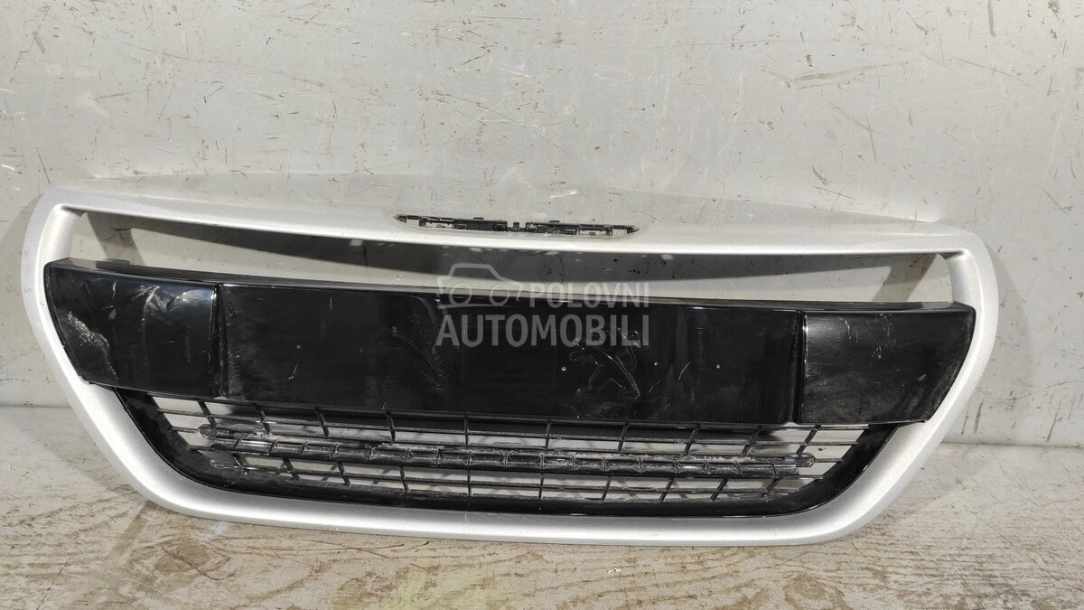 MASKA za Peugeot 208