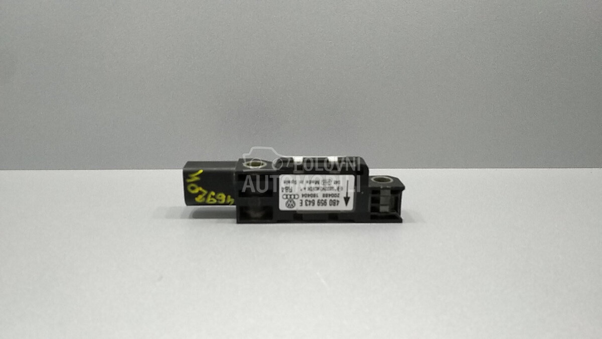 SENZOR AIRBAGA za Audi A8