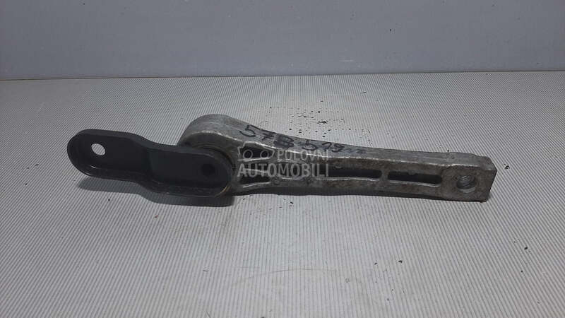 NOSAC MOTORA za Volkswagen Passat B7