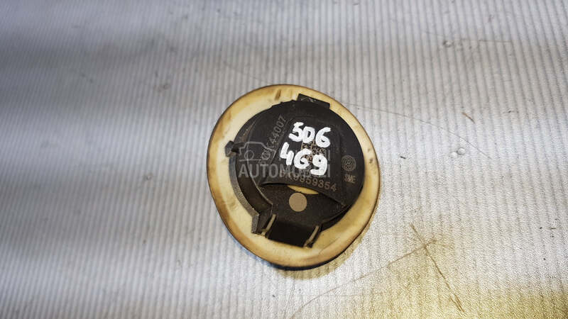 SENZOR AIRBAGA za Volkswagen Golf 6