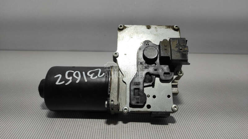 MOTORIC PREDNJEG BRISACA za Peugeot 307