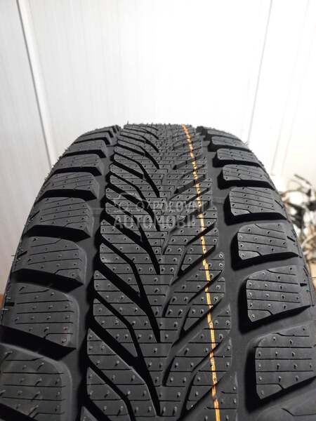 Ostalo 225/45 R17 Zimska