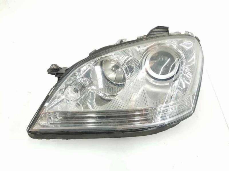 Far levi za Mercedes Benz ML 230, ML 270, ML 320 ... od 2005. do 2011. god.