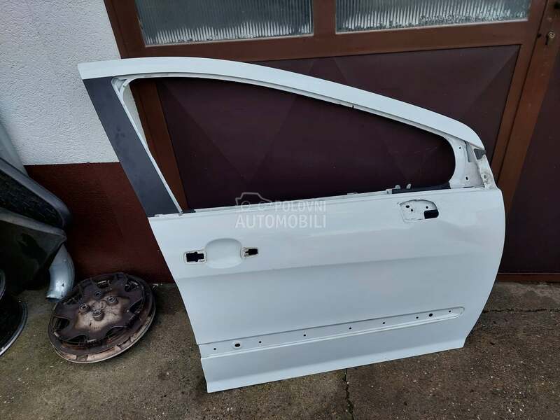 prednja desna za Peugeot 308