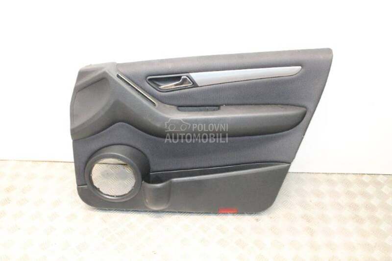 Tapacirung prednjih vrata za Mercedes Benz B 150, B 170, B 180 ... od 2005. do 2011. god.