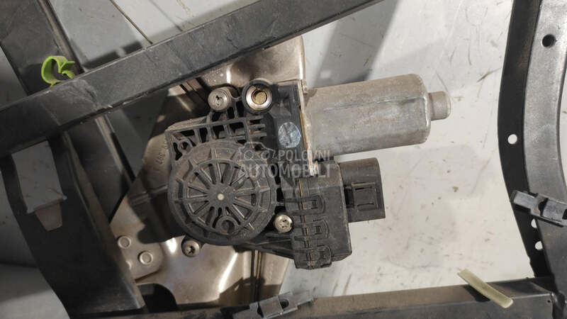 MOTORIC PODIZACA STAKLA za Audi A6