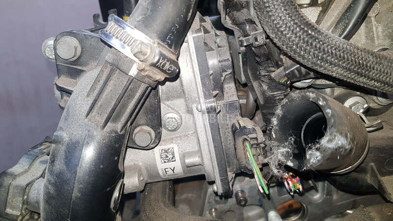 DOZER KLAPNA za Nissan Pulsar