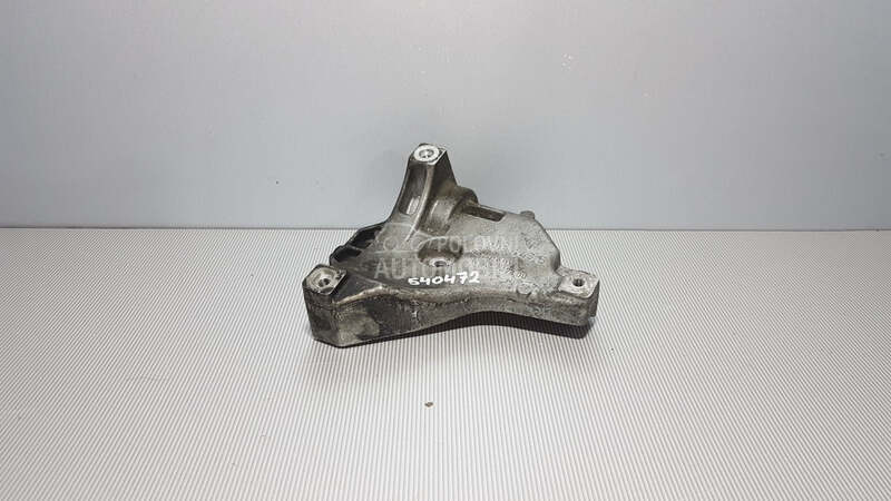 NOSAC MOTORA za Volkswagen Passat B7