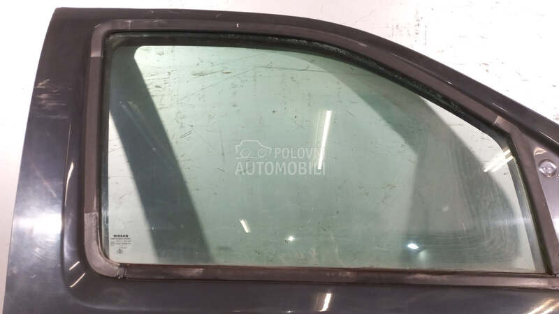 STAKLO za Nissan Pathfinder