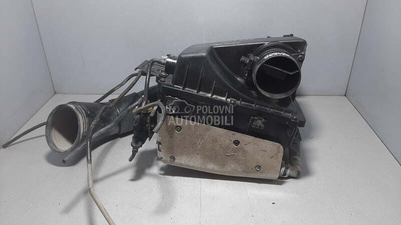 KUCISTE FILTERA ZRAKA za Volkswagen Amarok