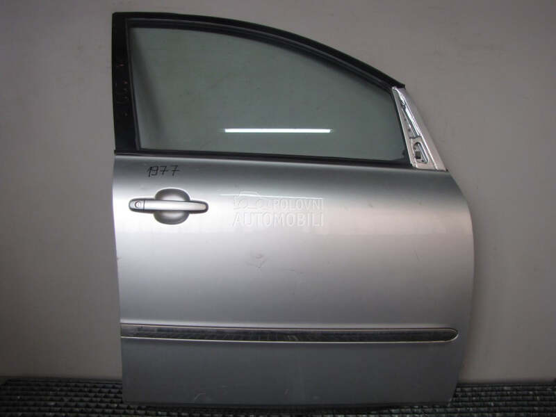 VRATA za Toyota Avensis