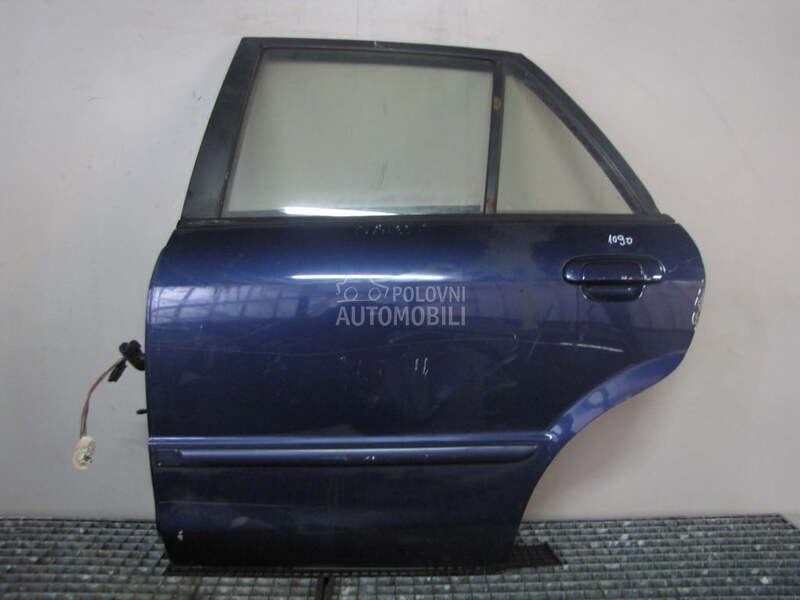 VRATA za Mazda 323