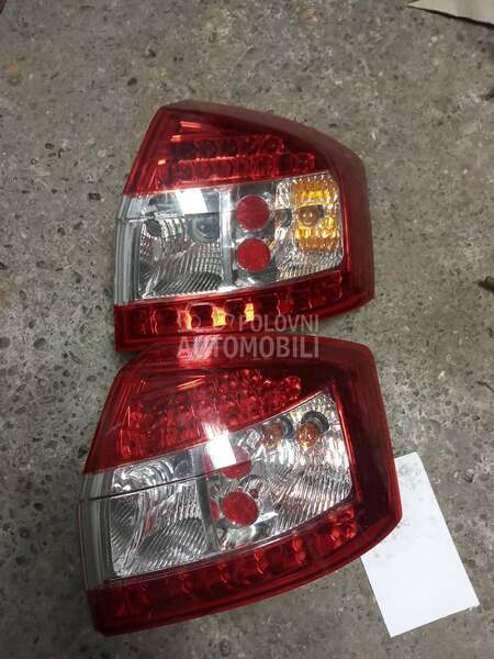stop lampa desna za Audi A4