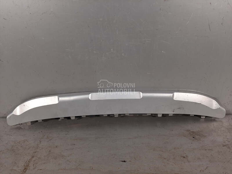 PLASTIKA BRANIKA za Volkswagen Passat B8