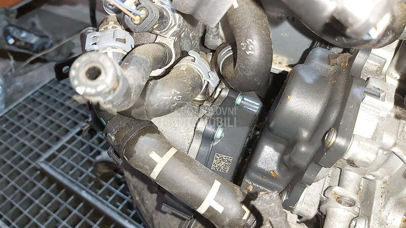 DOZER KLAPNA za Audi A4
