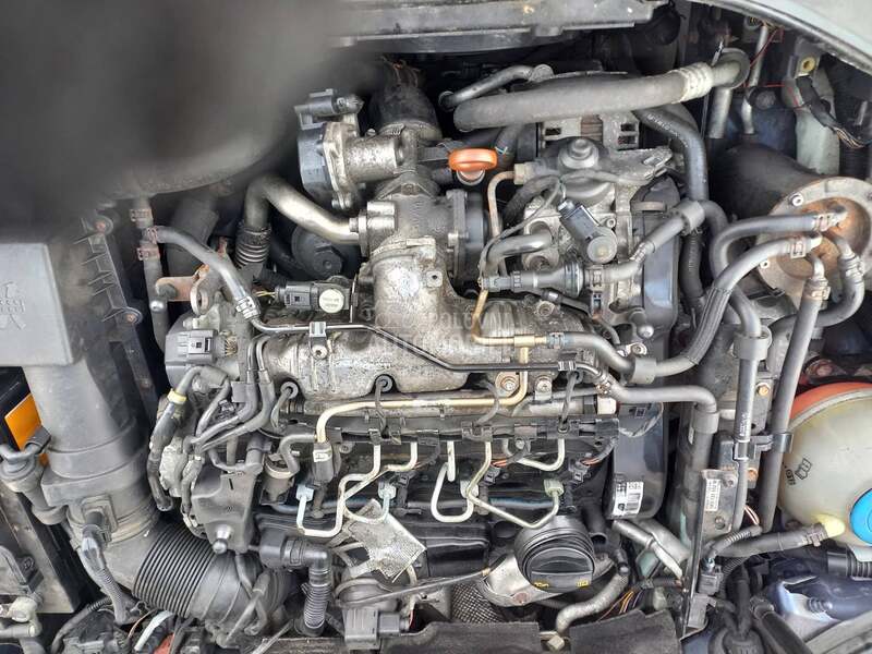 Motor 2.0 tdi com. za Volkswagen Passat B6, Golf 6, Passat CC od 2008. do 2010. god.