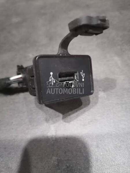 USB prikljucak za Alfa Romeo 159, Brera