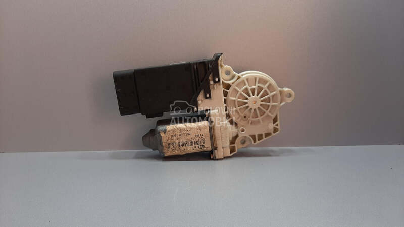 MOTORIC PODIZACA STAKLA za Volkswagen Golf 4